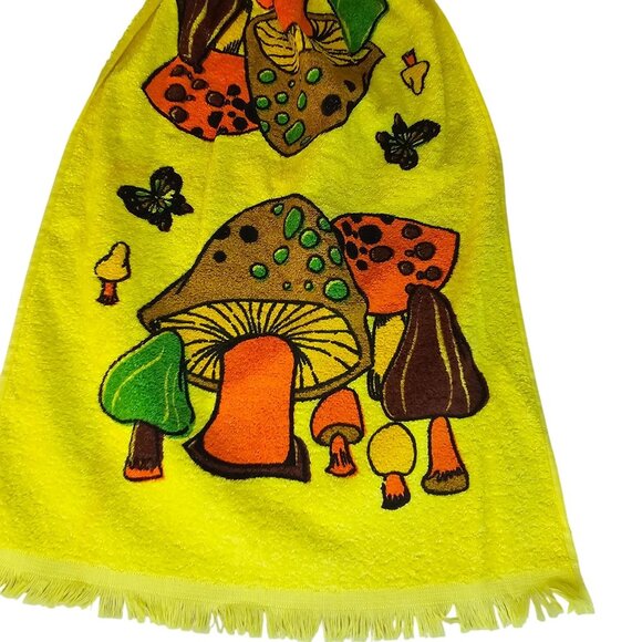 Vintage Cannon Merry Mushroom Kitchen Hand Towel Yellow - Picture 3 of 14